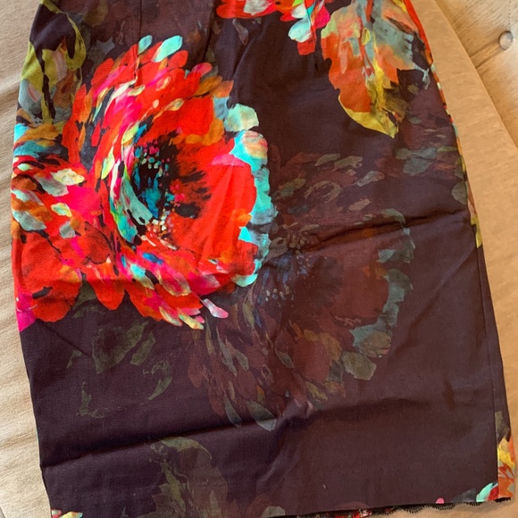 TRINA TURK SUMMER SKIRT